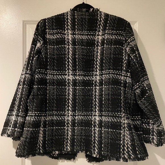 Express Plaid Collarless Boucle Blazer - Picture 2 of 6